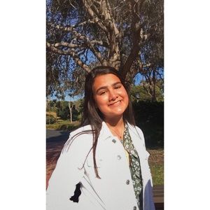 Meet your Posher, Mina